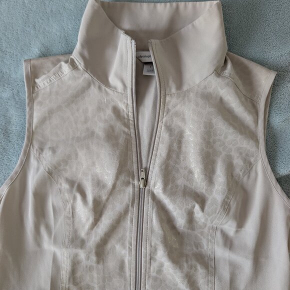 3/$30 Athletic vest with subtle animal print - Picture 3 of 6